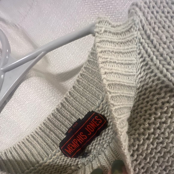 Memphis Jones women’s sweater small - Picture 3 of 5